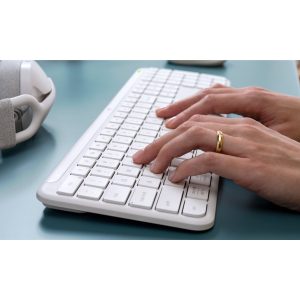 LOGI Signature Slim Wireless Keybd (US)