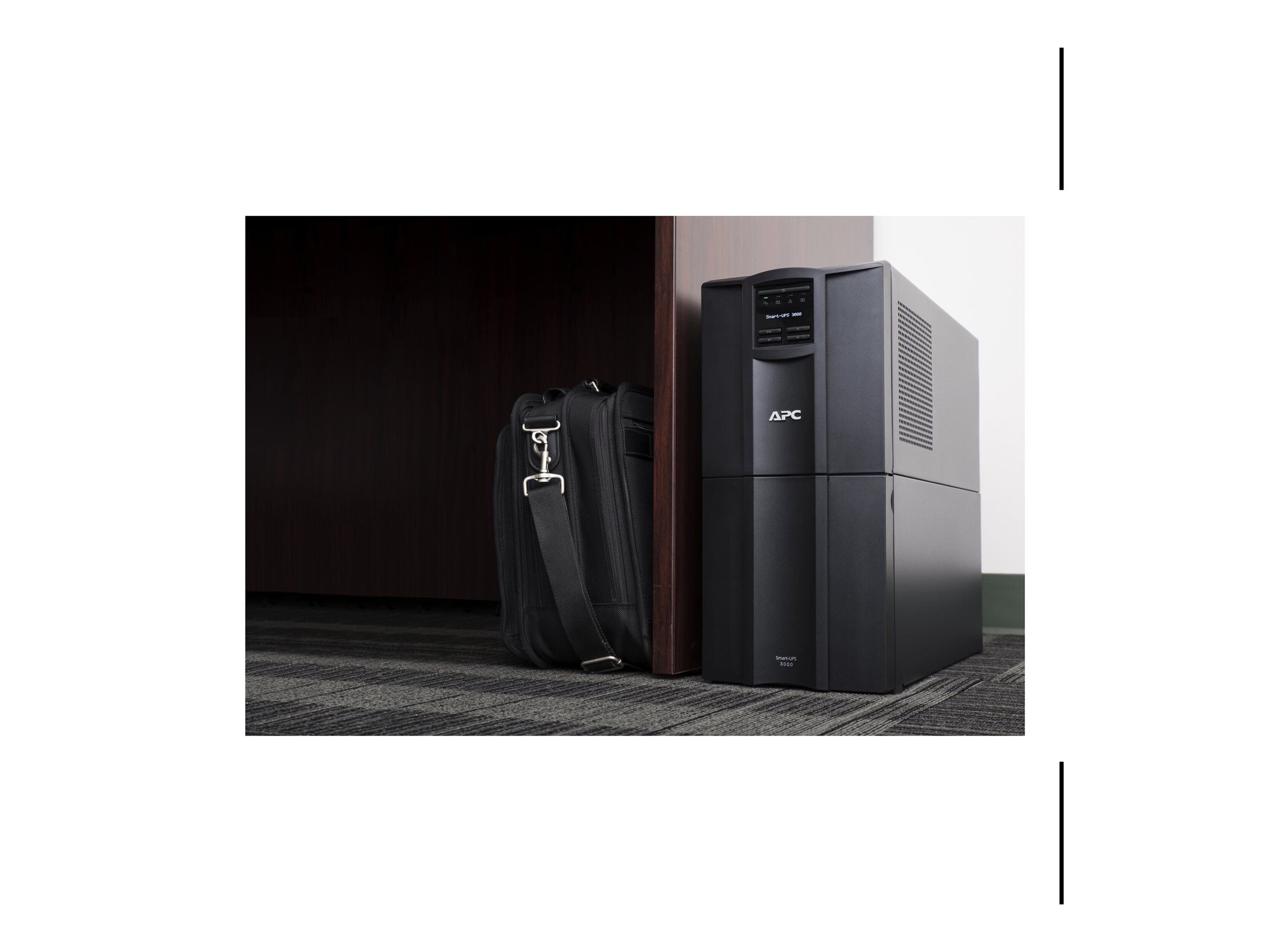 APC SmartConnect UPS SMT 3000 VA Tower - Pilt 2