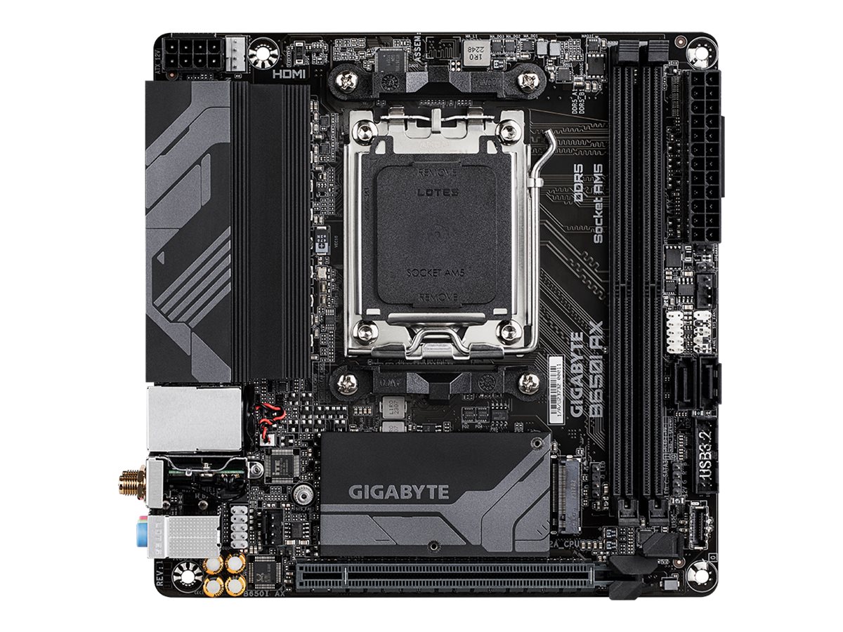 GIGABYTE B650I AX